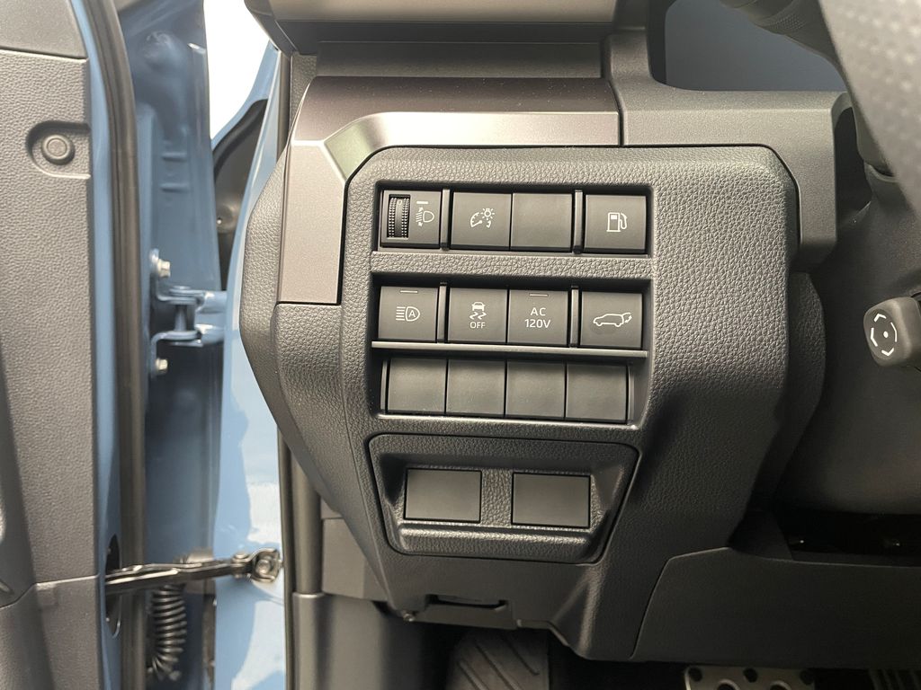 Thumbnail: 2025 Toyota 4Runner - 20