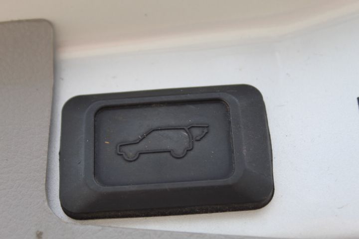 Used Car 2012 Toyota Highlander  Limited For Sale Under $10,000 In Georgetown, Texas