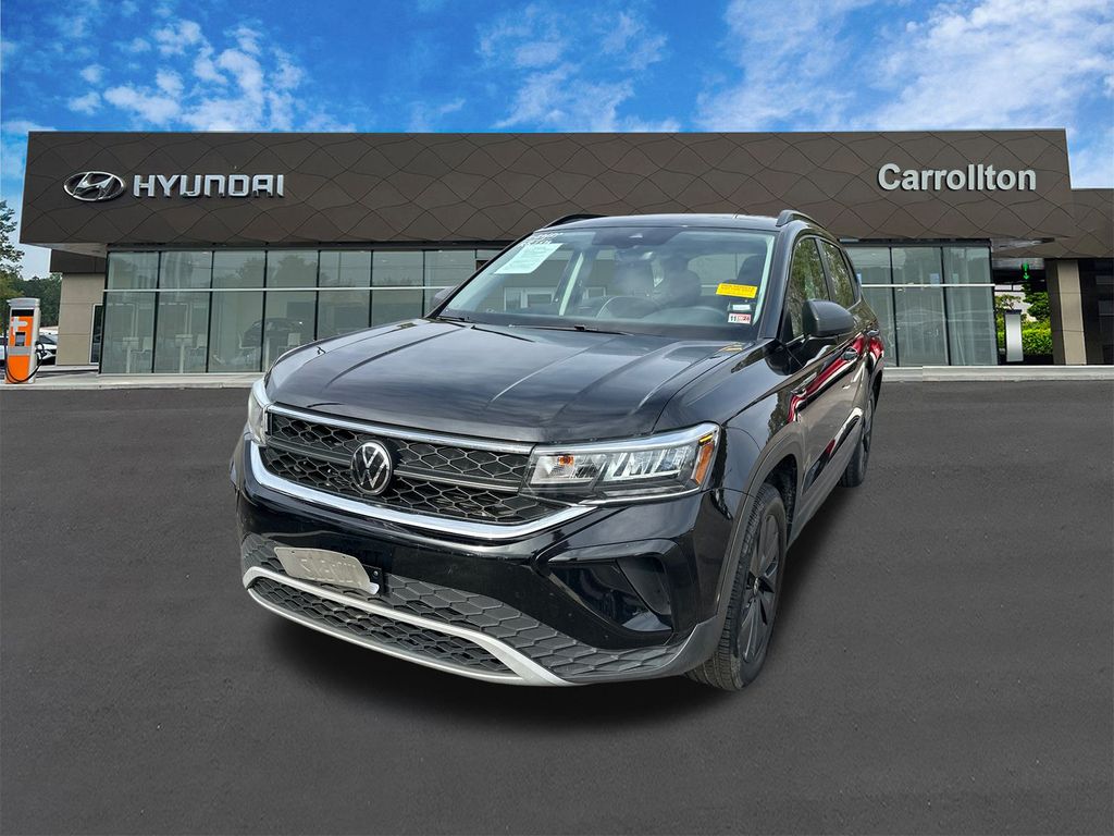 2024 Volkswagen Taos S's photo