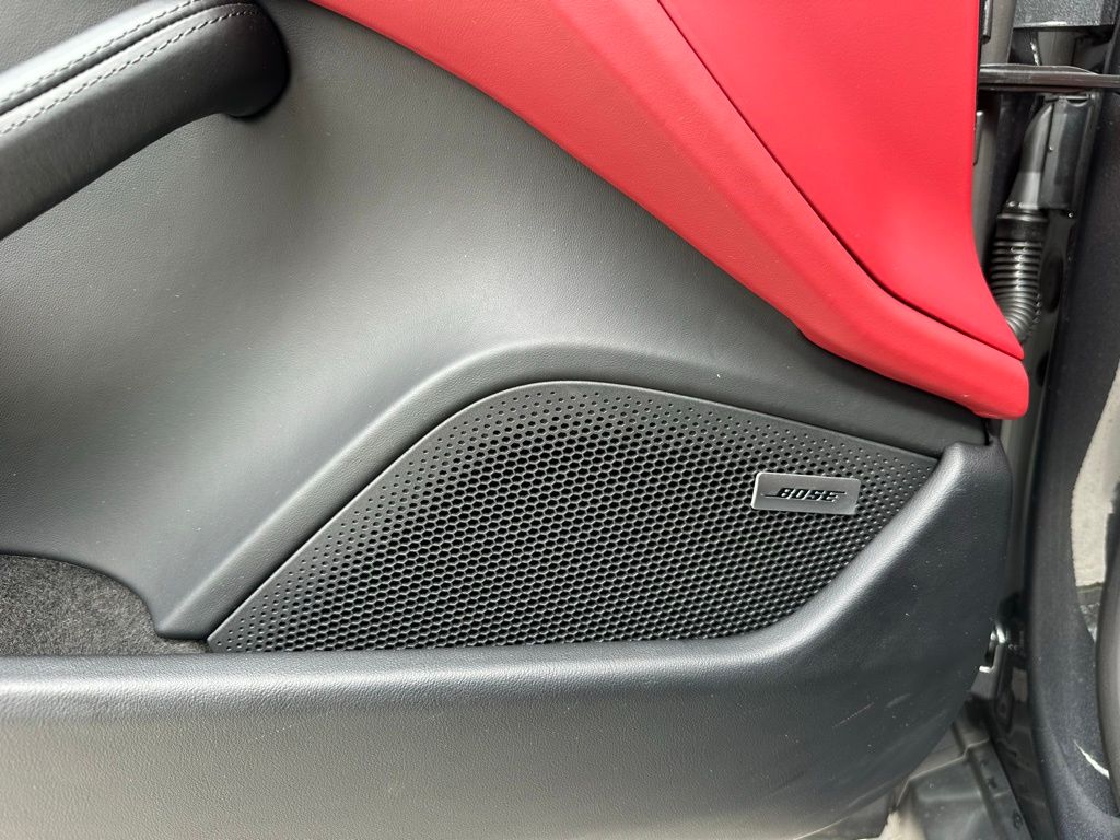 Thumbnail: 2025 Porsche Taycan - 21