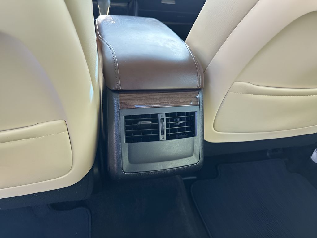 Used Car 2015 Toyota Avalon Hybrid  Xle Touring For Sale Under $15,000 In Austin, Texas