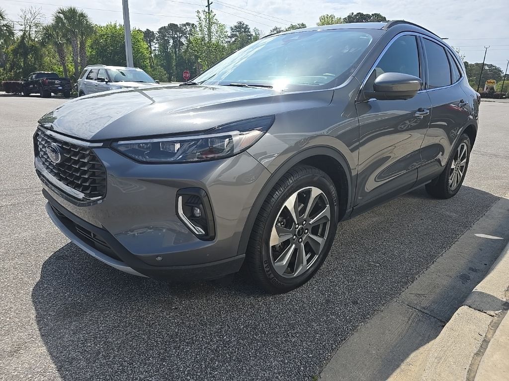 2023 Ford Escape Platinum