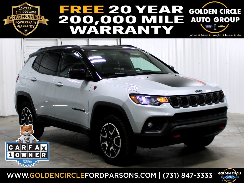 Silver Zynith Metallic Clearcoat 2025 Jeep Compass Trailhawk 4WD SUV / Crossover Four-Wheel Drive 8-Speed Automatic