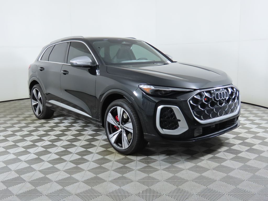 2025 Audi SQ5 Premium 3