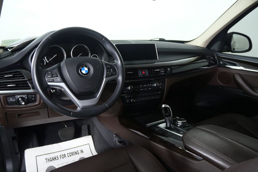 Thumbnail: 2016 BMW X5 - 17