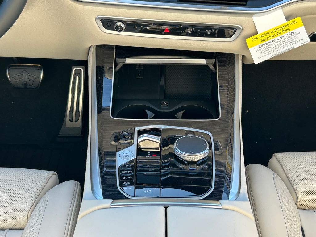 Thumbnail: 2026 BMW X5 - 27