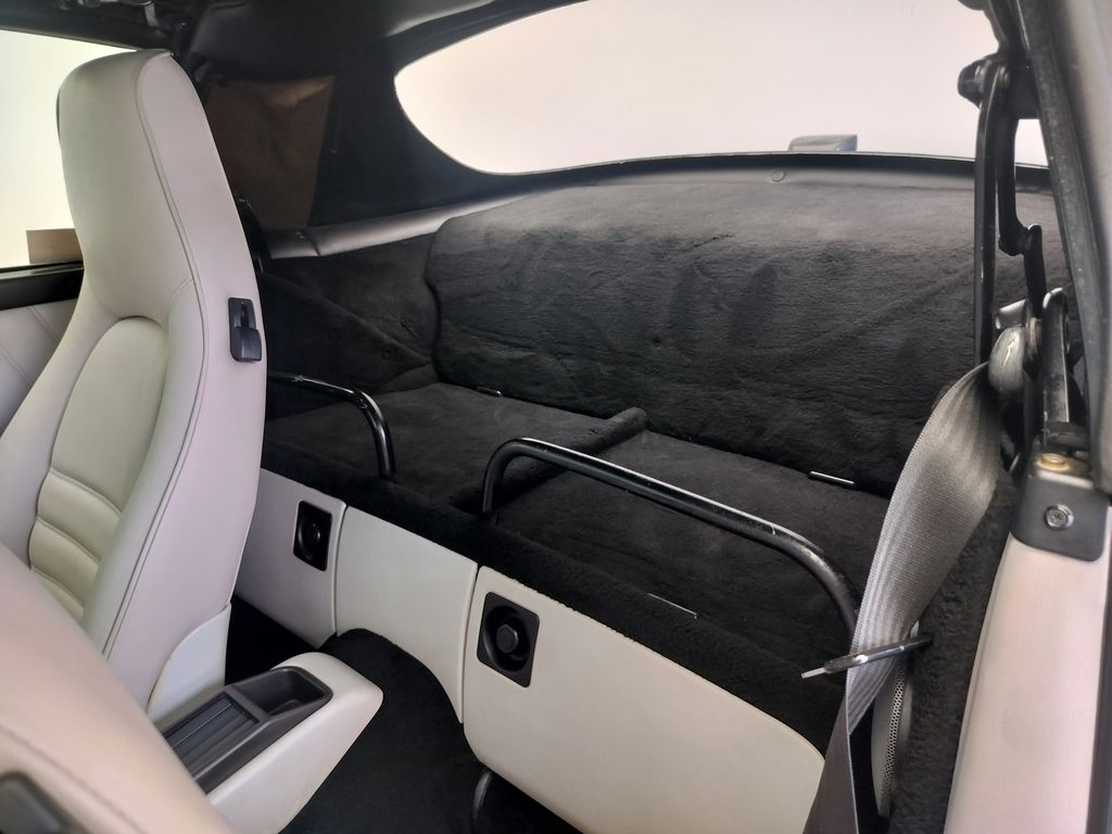 Thumbnail: 1992 Porsche 911 - 15