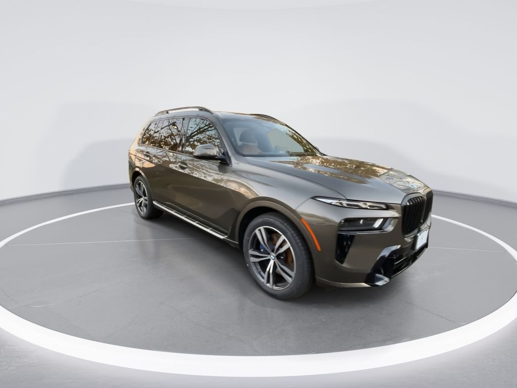 Thumbnail: 2023 BMW X7 - 2