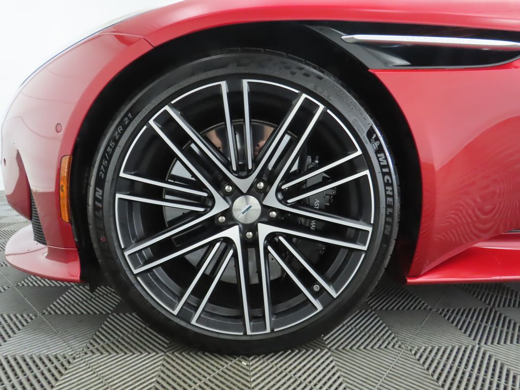 Thumbnail: 2024 Aston Martin DB12 - 29
