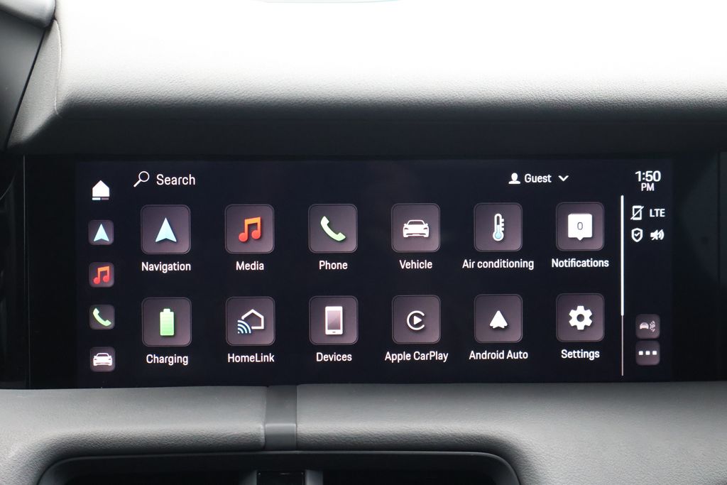 Thumbnail: 2022 Porsche Taycan - 14