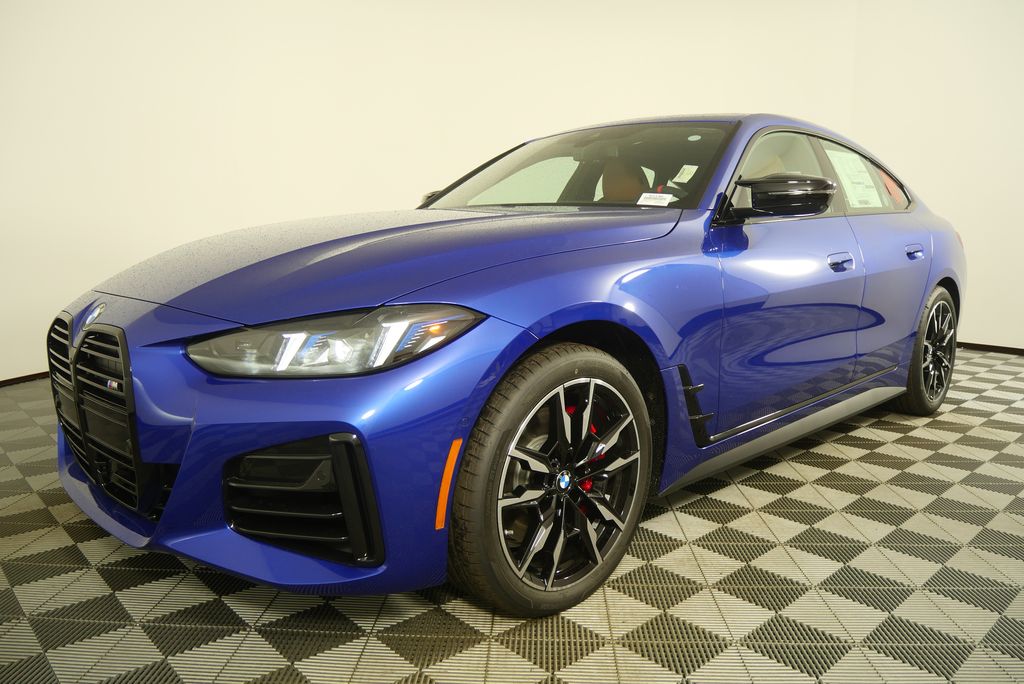 Thumbnail: 2026 BMW 4 Series - 8