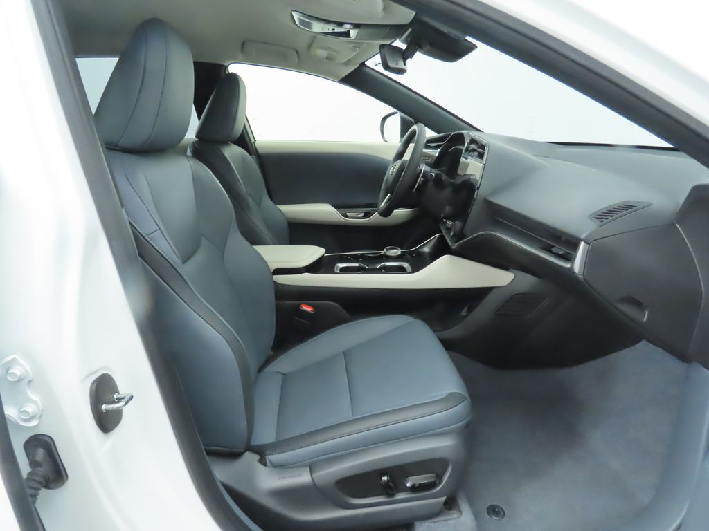 2024 Lexus RZ 300e 21