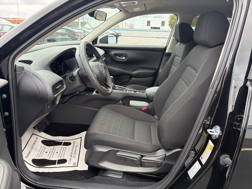 Thumbnail: 2026 Honda HR-V - 16