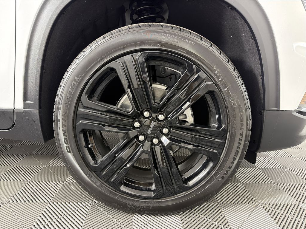 new 2026 GMC Acadia car, priced at $51,625