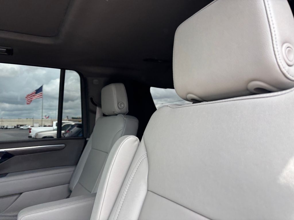 Used Car 2025 Chevrolet Suburban  Z71 For Sale Under $70,000 In Austin, Texas