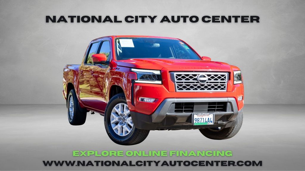 2022 Nissan Frontier SV's photo