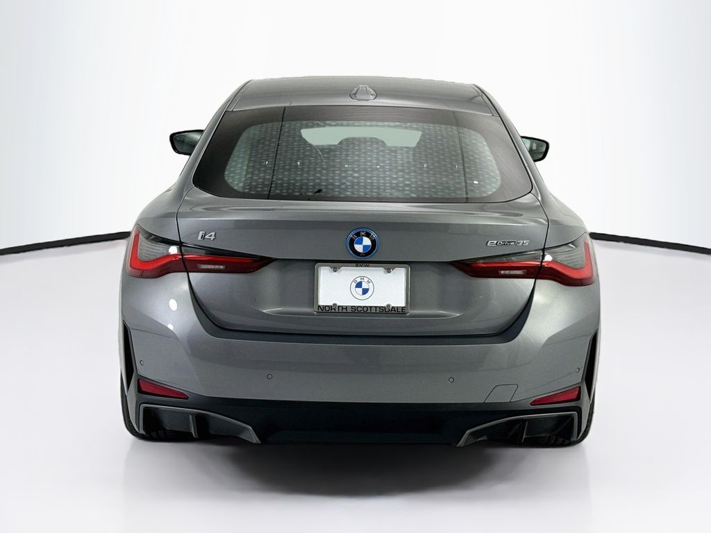 Thumbnail: 2023 BMW i4 - 6