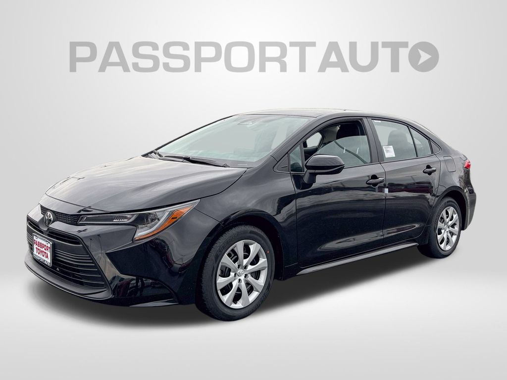 2026 Toyota Corolla LE FWD