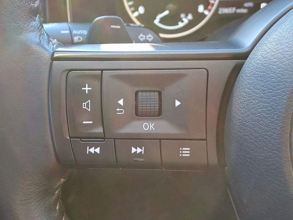 Thumbnail: 2024 Nissan Pathfinder - 21