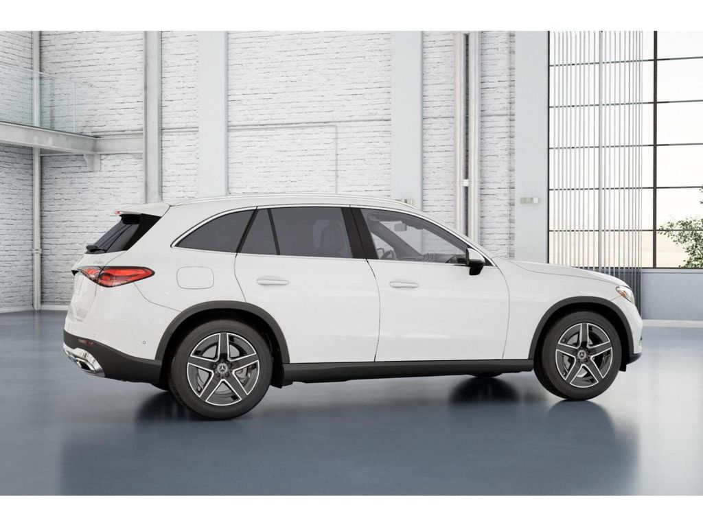 Thumbnail: 2026 Mercedes-Benz GLC - 18