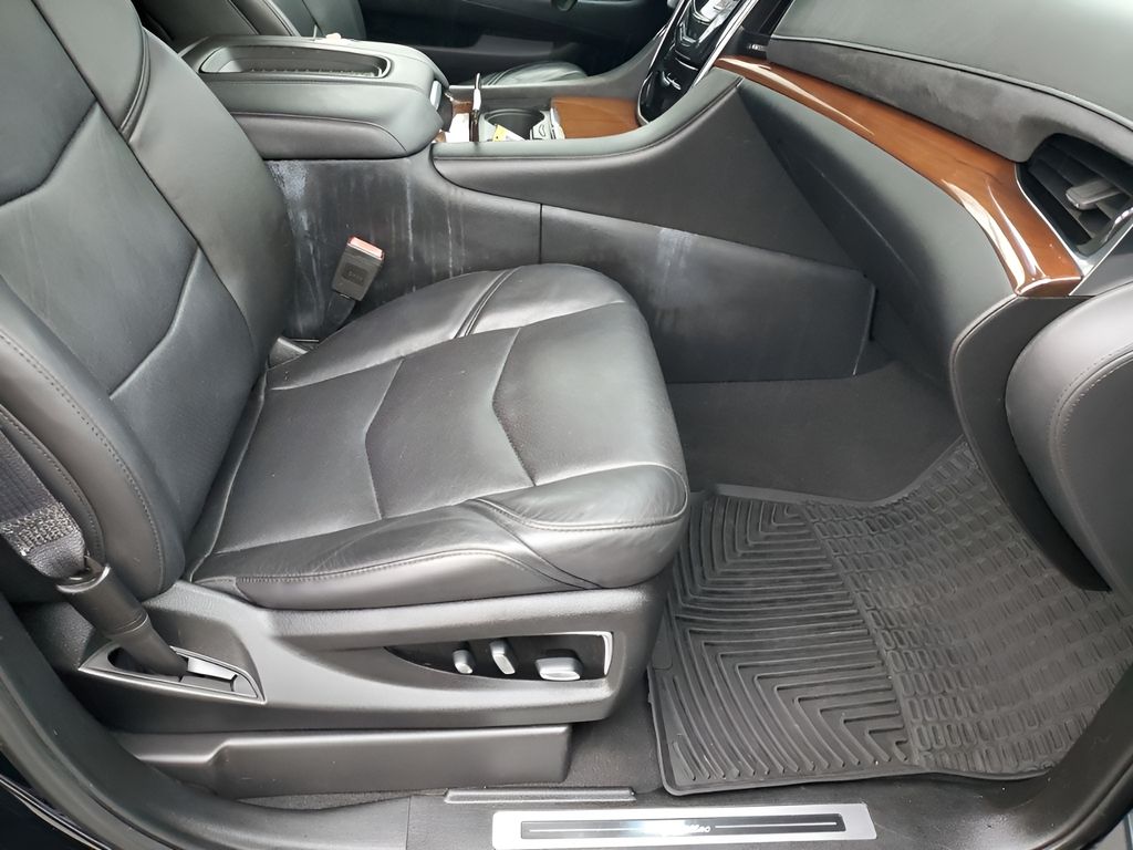 Used Car 2018 Cadillac Escalade  Luxury For Sale Under $30,000 In Austin, Texas