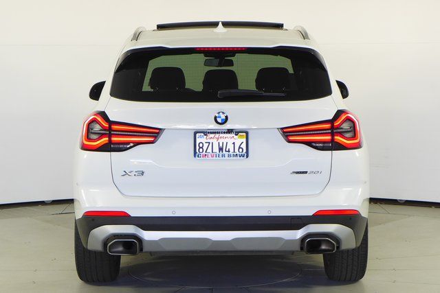 2022 BMW X3 sDrive30i 8