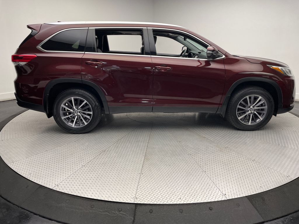 2019 Toyota Highlander XLE 4