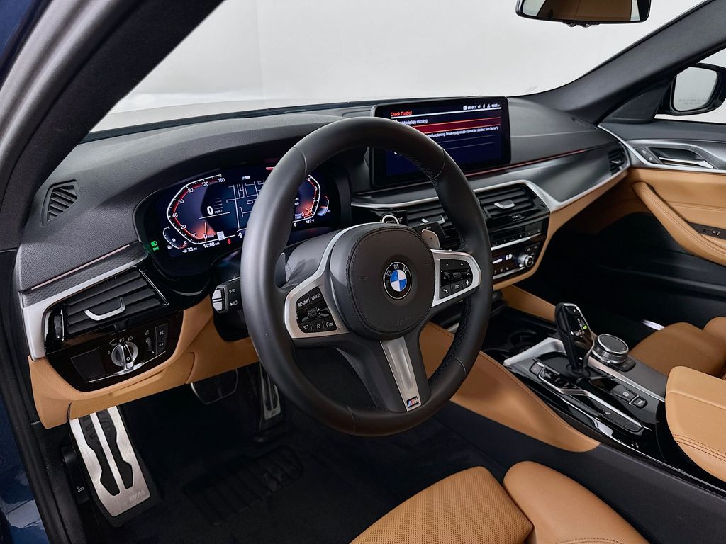 Thumbnail: 2023 BMW 5 Series - 9