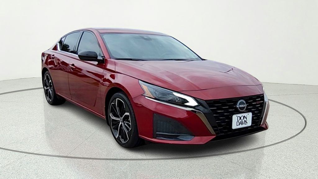 2024 Nissan Altima 2.5 SR