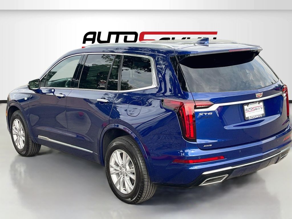 Used 2025 Blue Cadillac Luxury image 5