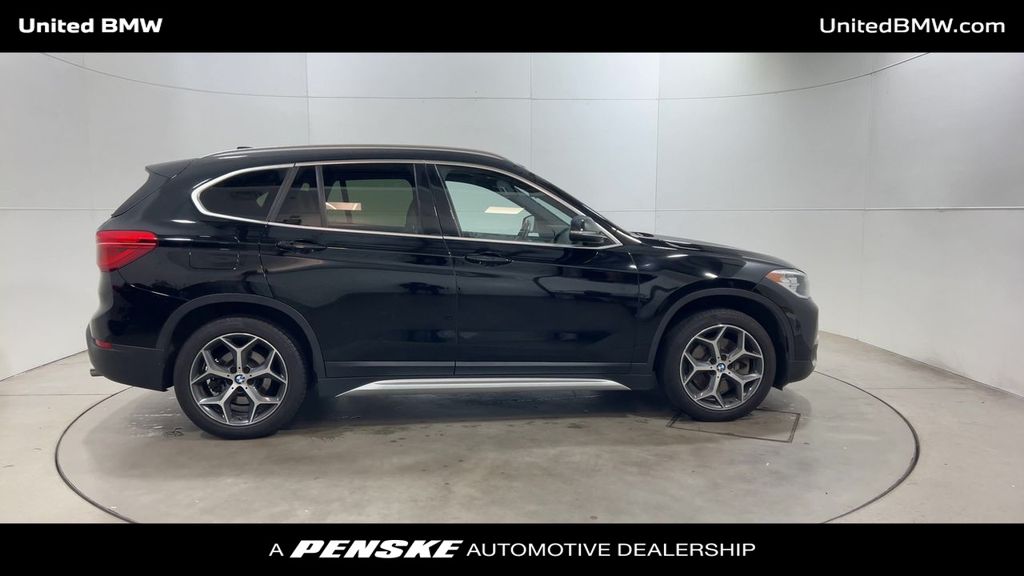 Thumbnail: 2018 BMW X1 - 9