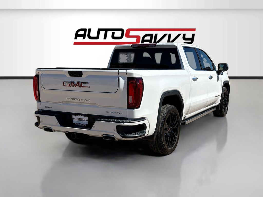 Used 2025 White GMC Denali image 7