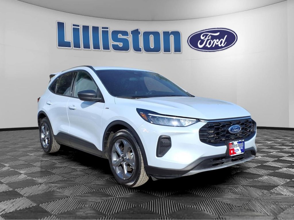 2025 Ford Escape ST-Line FWD