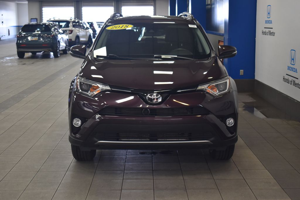 2018 Toyota RAV4 XLE 11