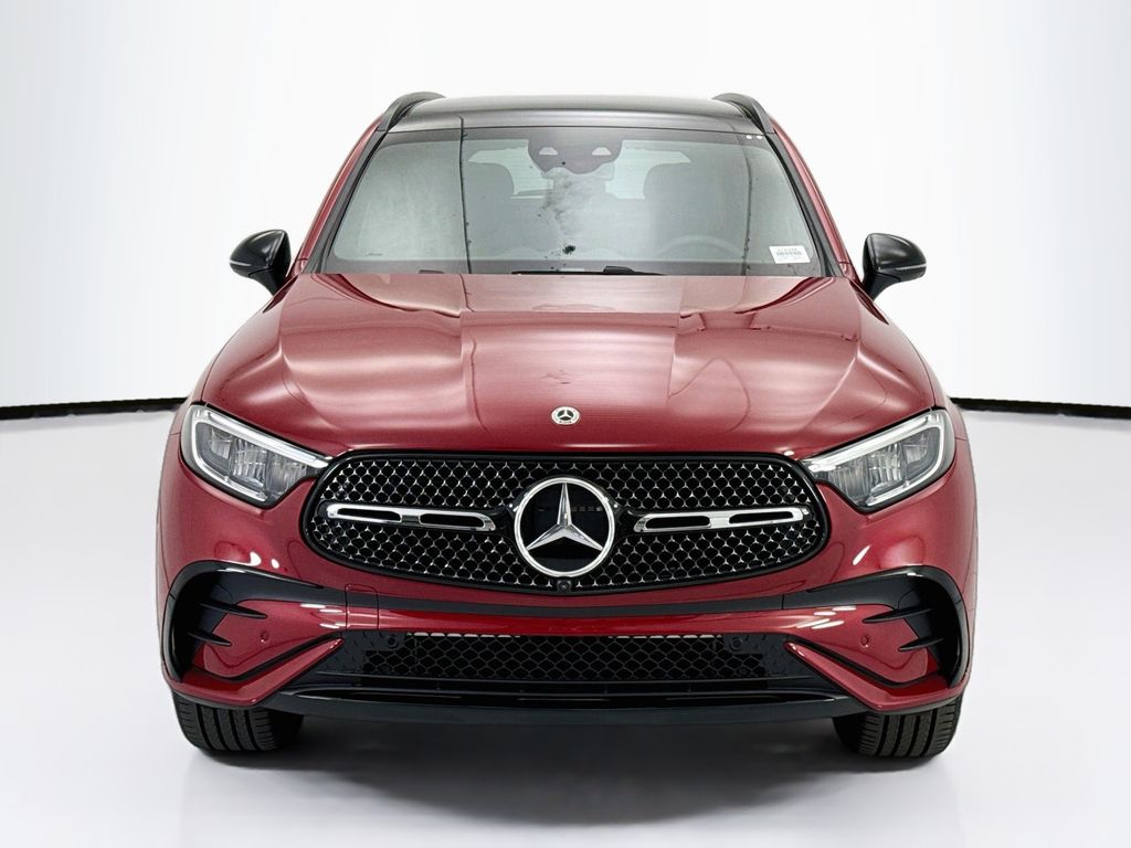 Thumbnail: 2027 Mercedes-Benz GLC - 2