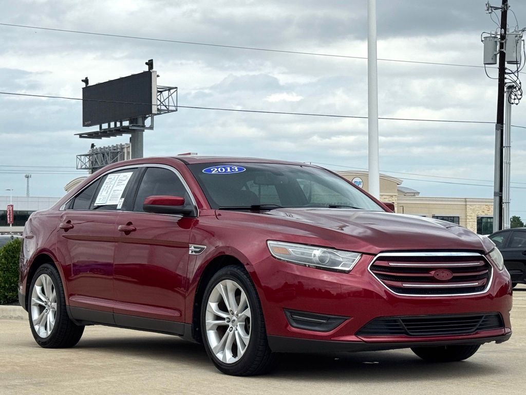 2013 Ford Taurus SEL - 10