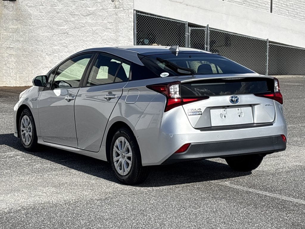Used 2021 Toyota Prius Hatchback