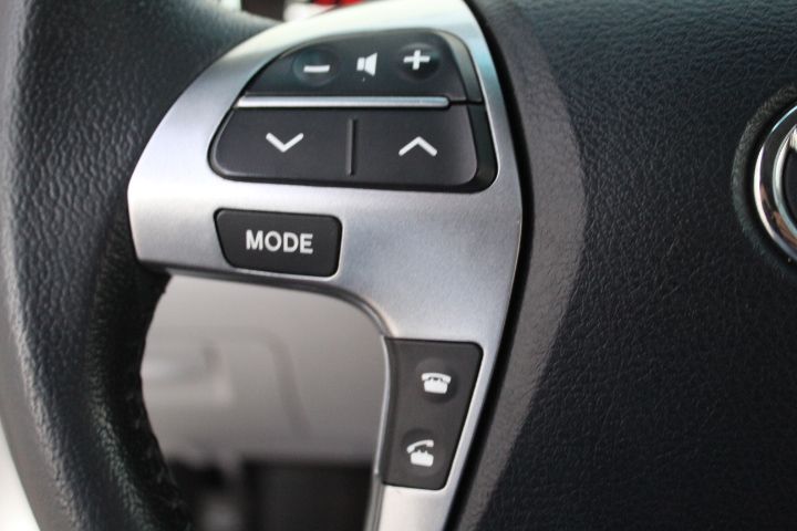 Used Car 2011 Toyota Highlander  Limited For Sale Under $10,000 In Georgetown, Texas