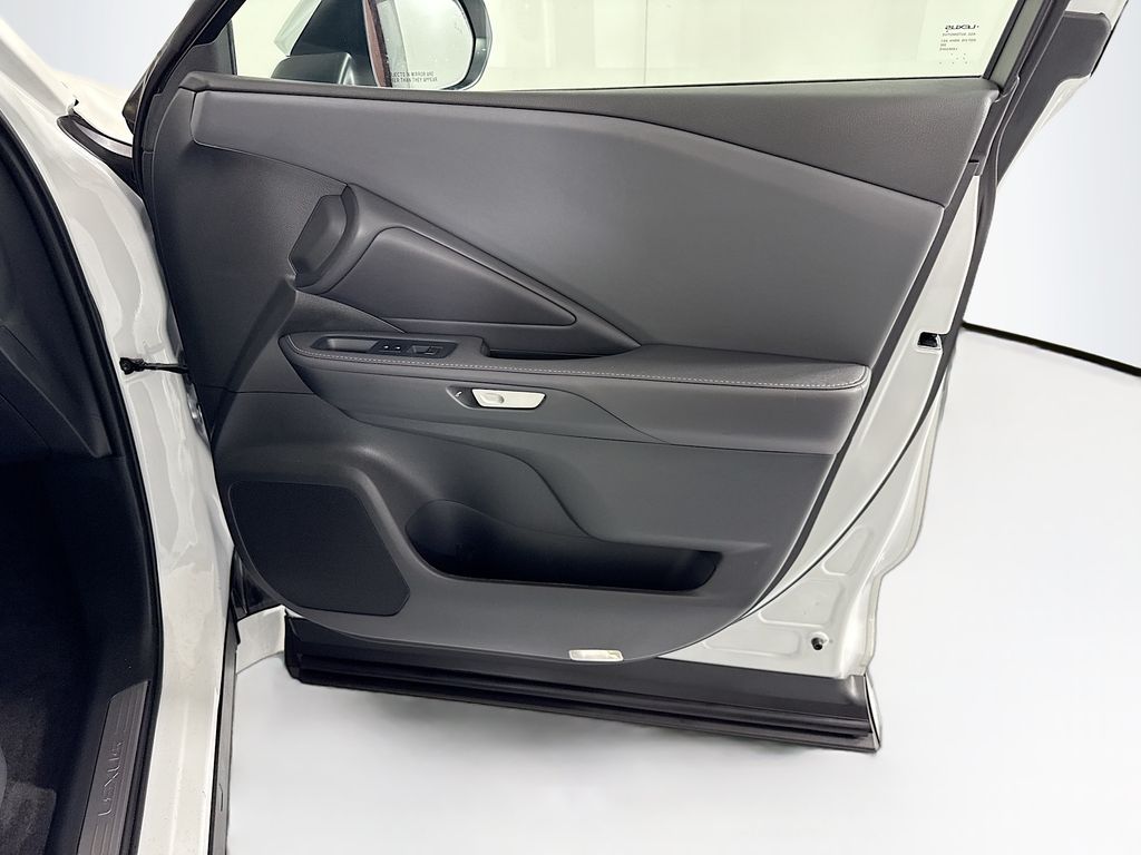 Thumbnail: 2025 Lexus TX - 26