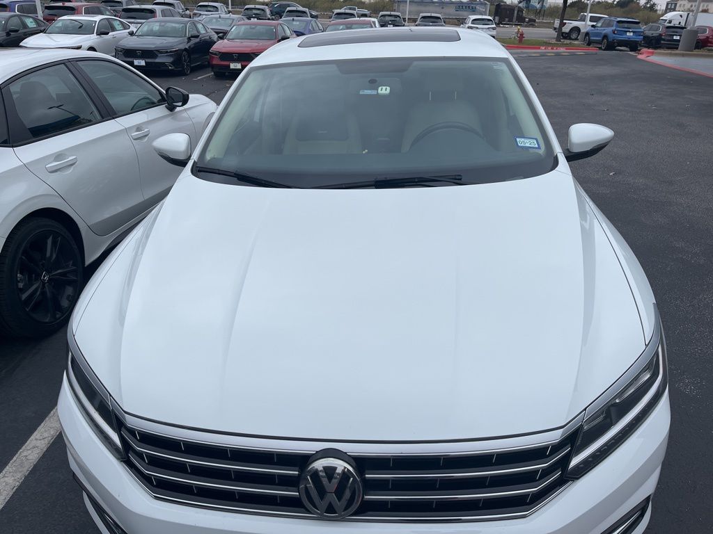 Used 2016 Volkswagen Passat SE with VIN 1VWBS7A39GC024534 for sale in Round Rock, TX