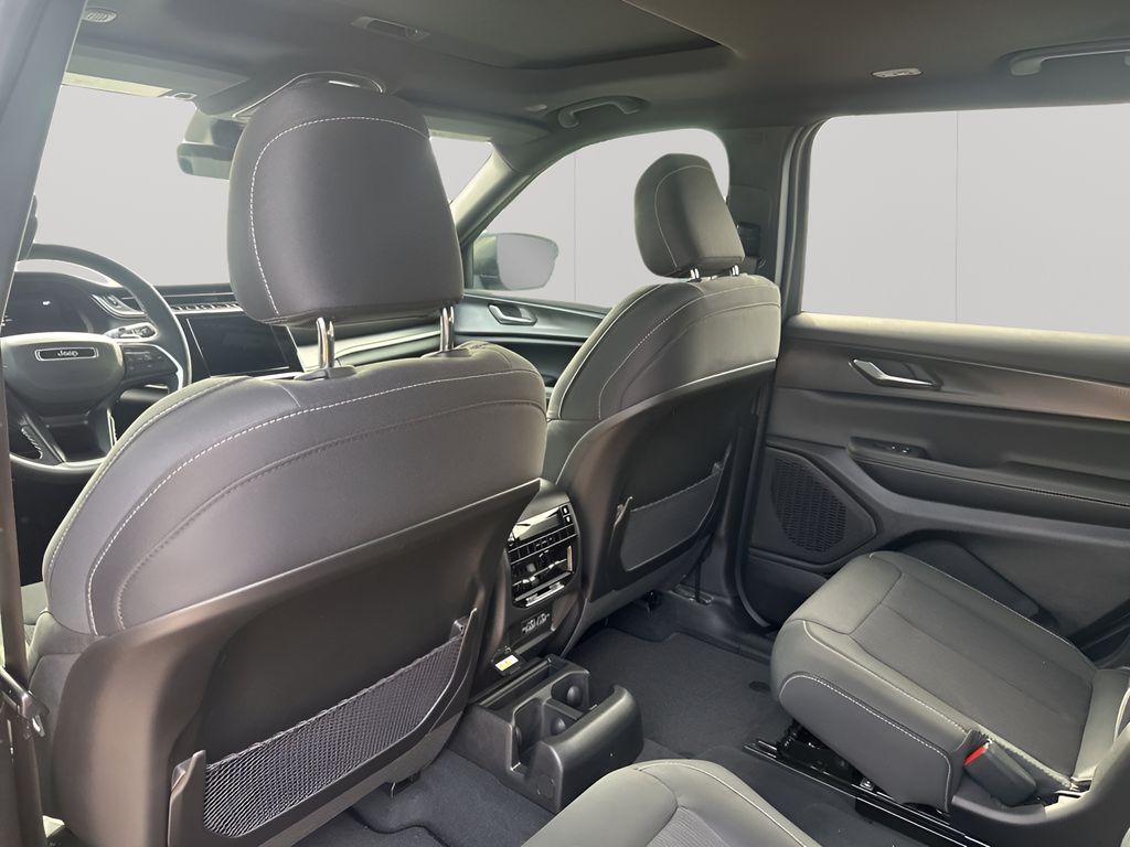 New Car 2025 Jeep Grand Cherokee L  For Sale Under $50,000 In Austin, Texas