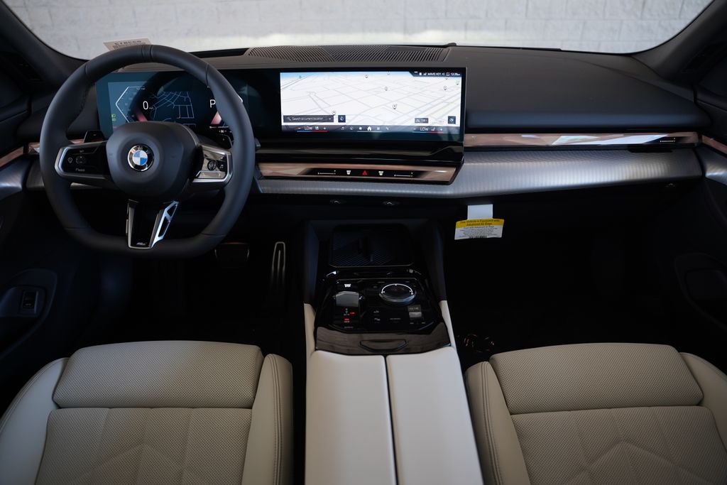 Thumbnail: 2027 BMW 5 Series - 13