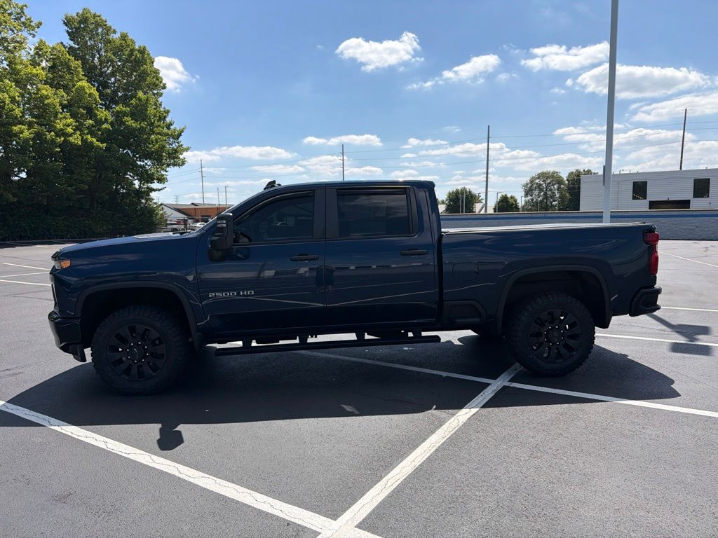 Thumbnail: 2023 Chevrolet Silverado 2500 - 2