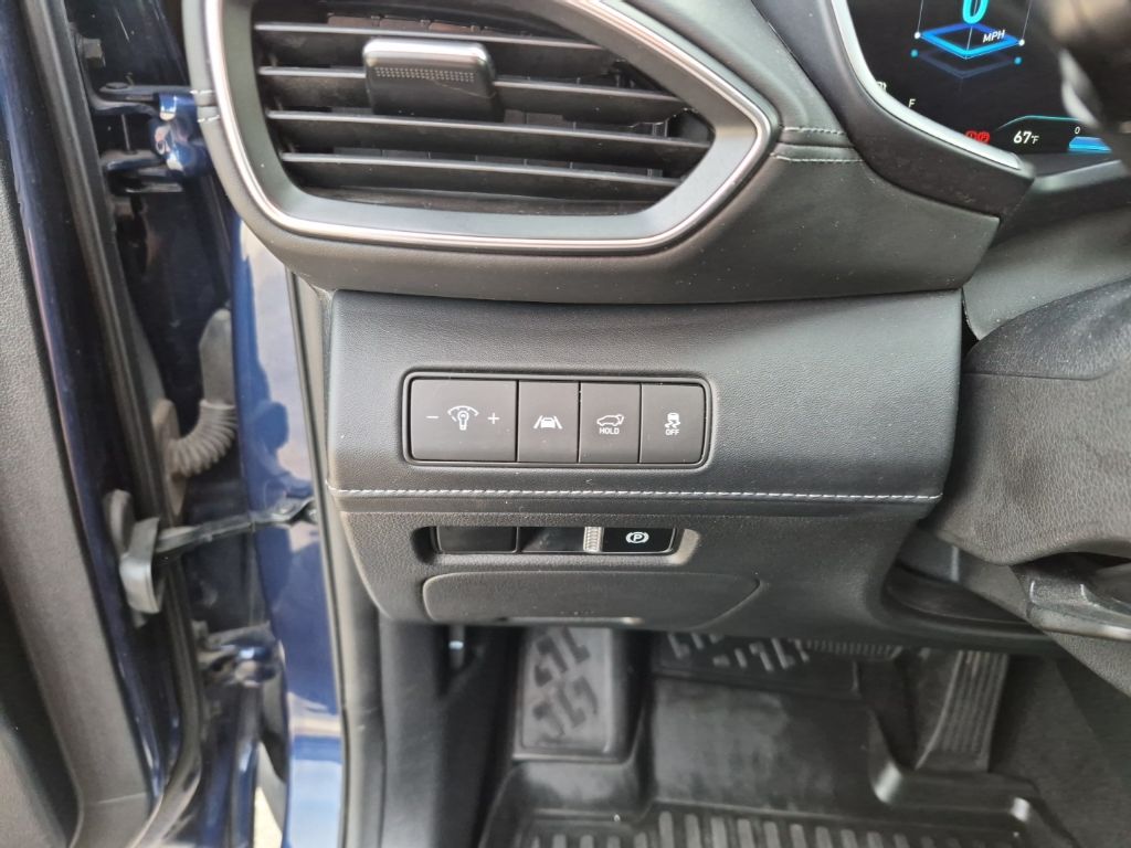 Used Car 2021 Hyundai Santa Fe  Calligraphy For Sale Under $25,000 In Austin, Texas