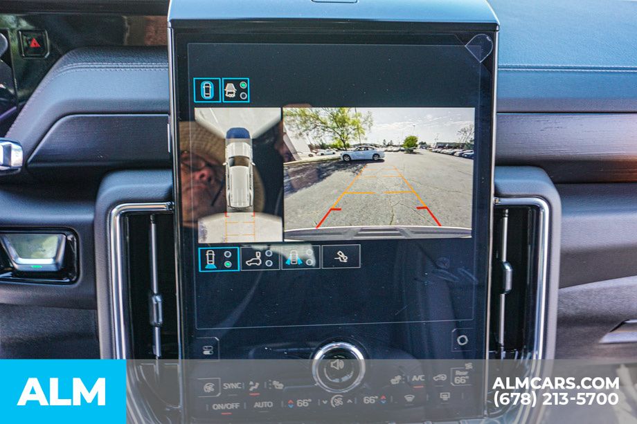 2025 Gmc Yukon Denali photo 35
