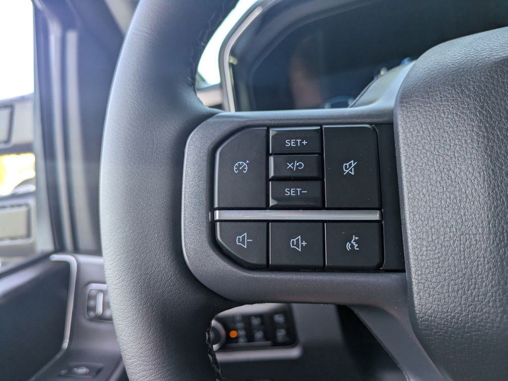 2026 Ford F-350 Super Duty LARIAT