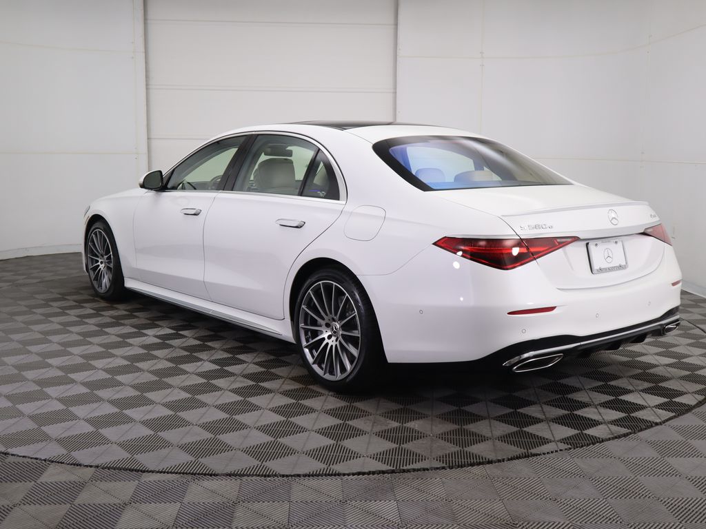 Thumbnail: 2026 Mercedes-Benz S-Class - 7