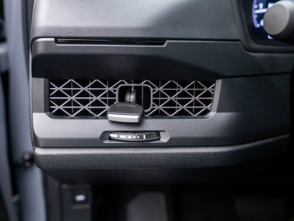 2025 Honda Accord SE photo