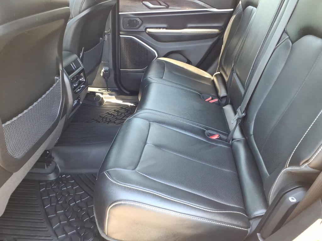 used 2023 Jeep Grand Cherokee car, priced at $26,900