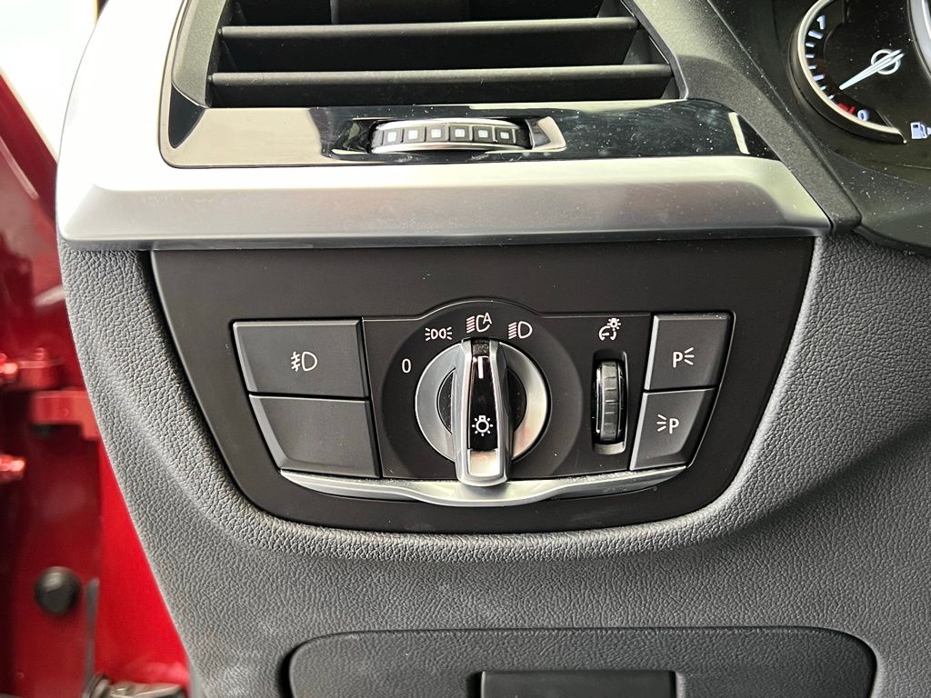 Thumbnail: 2019 BMW X4 - 20